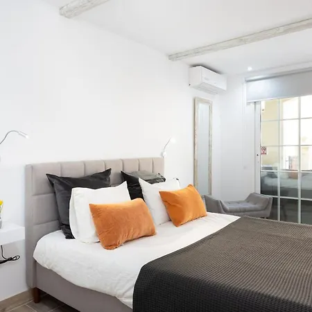 Διαμέρισμα Home2book & Relax *